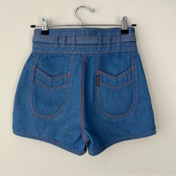 Vintage 70’s Nest-Ce Pas High Rise Belted Denim Shorts Rare - Picture 7 of 14